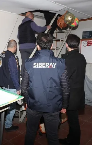 SON DAKİKA: Emniyet'ten yasa dışı bahisçilere operasyon! Yüzlerce kişi yakalandı