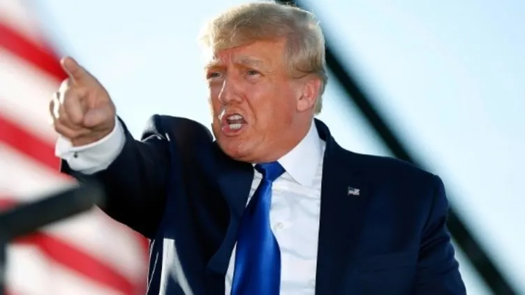 Donald Trump’tan Joe Biden’a küfür: ’Aptal bir o..... çocuğu’