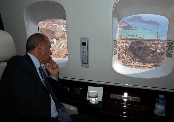 son-dakika-baskan-erdogan-akkuyu-nukleer-guc-santralinde-1660070898145.jpg SON DAKİKA | Başkan Erdoğan Akkuyu Nükleer Güç Santralinde incelemelerde bulundu-3