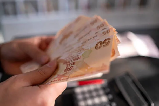 38-bin-625-memur-alimi-35-bin-tlye-kpssli-kpsssiz-fellik-fellik-araniyor-guvenlik-temizlik-gorevlisi-isci-uzma-1714503831980.jpg 35 bin TL'ye KPSS'li - KPSS'siz fellik fellik aranıyor! 38 bin 625 memur alımı! Güvenlik, temizlik görevlisi, işçi, uzman, hemşire, tekniker...-2