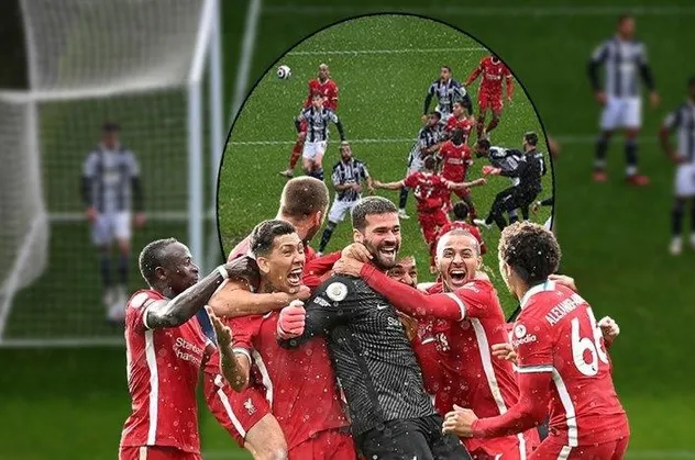 Alisson Becker 90+5'te Liverpool'a hayat verdi! Korner için kalesini terk etti, golü attı
