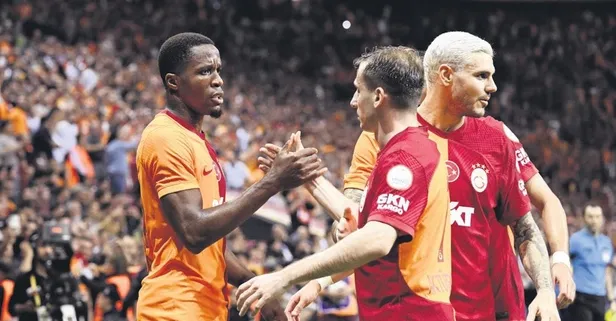 Galatasaray'dan tarihi performans I Kasımpaşa maçında Wilfried Zaha şov: Ceza sahası dışından 110 km. hız ile ağlara!