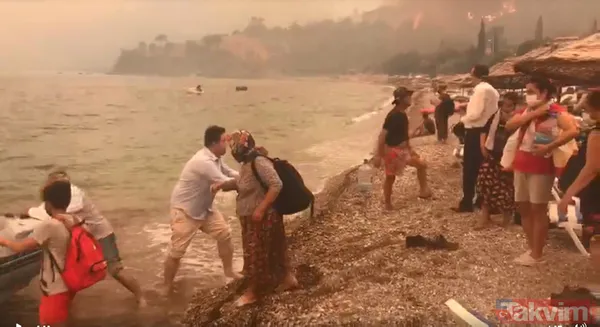 Muğla Bodrum Mazı Mahallesi alevlere teslim oldu! Kimi gelinliği için ağladı kimi denizden tahliye edildi - 26