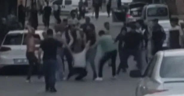 Esenyurt savaş alanına döndü! Sopalar havada uçuştu... Pompalı tüfekle ateş açtılar