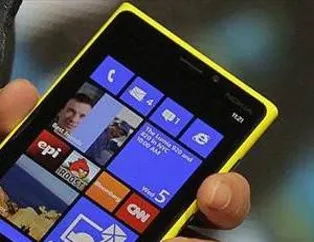 Teknoloji dünyasının yeni canavarı Lumia 920