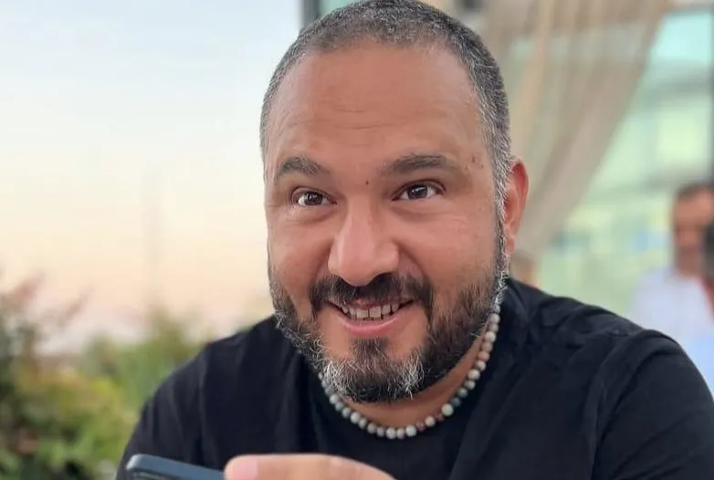 Cesedi otoparkta bulundu