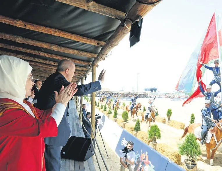Erdoğan’dan festivale ziyaret