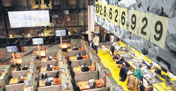 Hollanda'da ünlü isimler Türkiye için buluştu