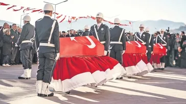 Hain saldırıda şehit düşen kahraman polisler dualarla uğurlandı