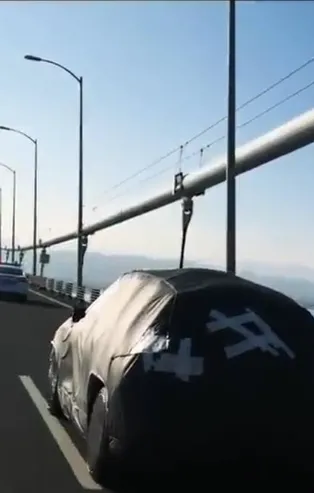 Yerli otomobilden bir görüntü daha geldi | "Direksiyonunda biz varız!"