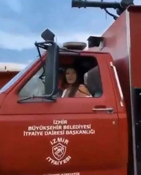 izmir-itfaiyesindeki-rezalette-yeni-gelisme-merak-ettiklerini-soyleyince-bindirdik-1622741798713.jpeg İzmir itfaiyesindeki rezalette yeni gelişme! "Merak ettiklerini söyleyince bindirdik"-5