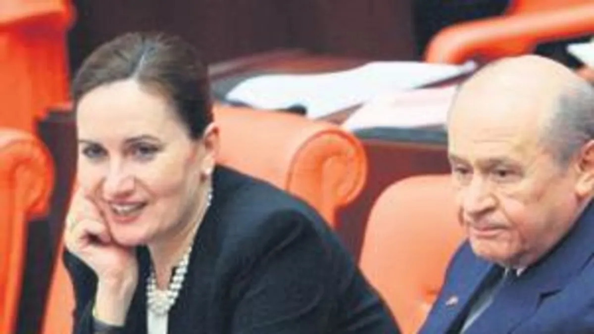 Ayrışma Akşener