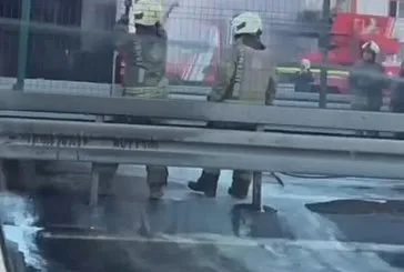 Avcılar’da metrobüs yangını