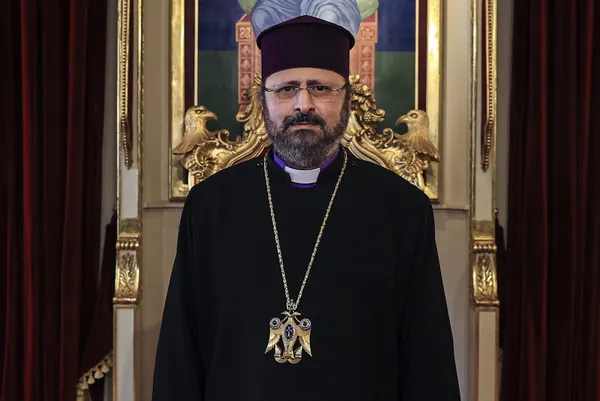 turkiye-ermenileri-patrigi-sahak-masalyandan-abdye-1915-olaylari-tepkisi-gundelik-politik-amaclara-alet-edildigini-gormek-bizi-uzer-1619186611352.jpg Türkiye Ermenileri Patriği Sahak Maşalyan'dan ABD'ye 1915 olayları tepkisi: Gündelik politik amaçlara alet edildiğini görmek bizi üzer-2