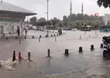 Üsküdar'da denizle kara birleşti