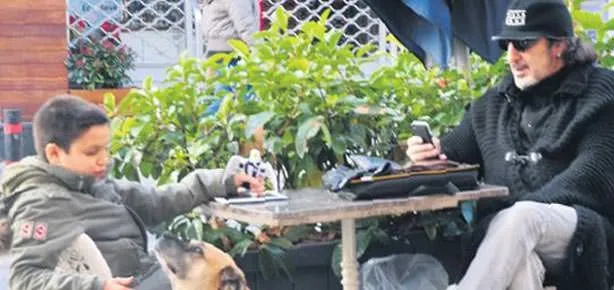 Osman Nejat’ın baba keyfi