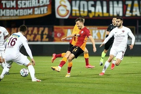 Zorlu Hatay deplasmanında bozguna uğrayan Galatasaray ağır yara aldı-5