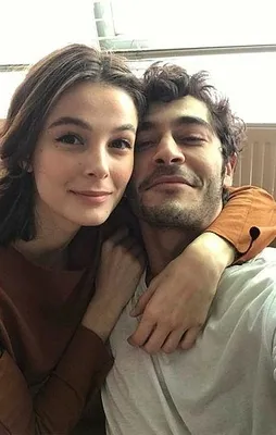 Burak Deniz ile Büşra Develi ayrıldı mı?