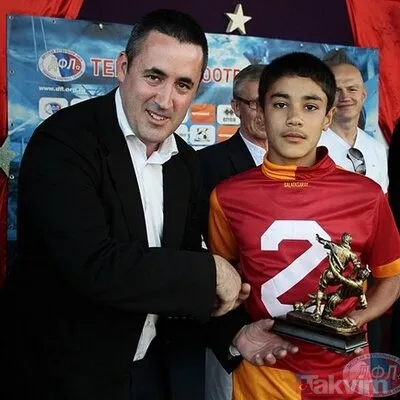 Galatasaray ve Fenerbahçe'yi transfer savaşına soktu! Mert Hakan Yandaş formayı giyip pozu böyle vermiş - 14