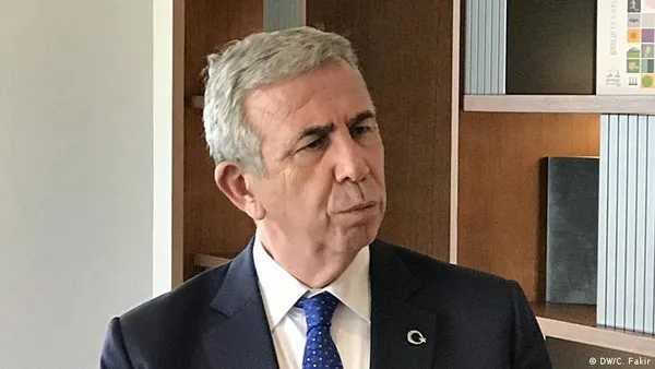 ekmege-zam-ulasima-zam-suya-zam-iste-mansur-yavasin-3-yillik-basarisiz-karnesi-1648897841341.jpg Ekmeğe zam ulaşıma zam suya zam! İşte Mansur Yavaş'ın 3 yıllık başarısız karnesi-2