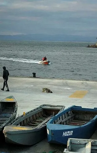 Saros Körfezi'nde balıkçı teknesi battı!