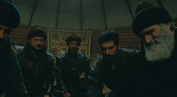 cumle-aleme-ilan-ediyor-kurulus-osman-36-bolum-fragmaninda-obayi-zivanadan-cikaracak-karar-1606580493277.jpg Cümle aleme ilan ediyor! Kuruluş Osman 36. bölüm fragmanında obayı zıvanadan çıkaracak karar-5