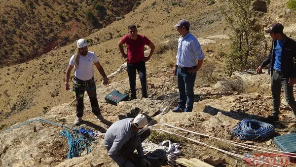 Kilogramı 500 TL! Batman'da dağlardan toplanan kaya balının sadece fazlasını satıyorlar - 6