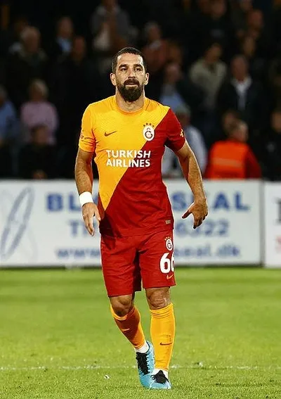 Galatasaray'da Arda Turan şoku: Tedavisine başlanmıştır-1