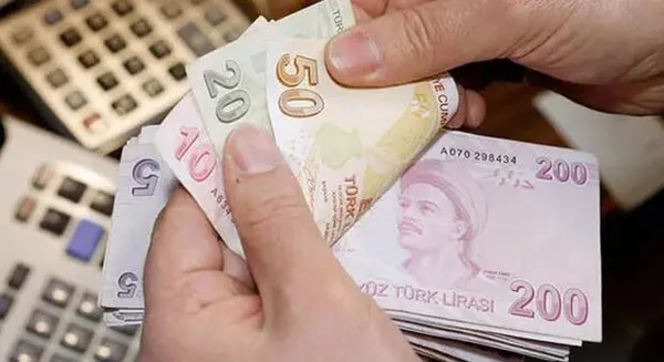 eytliler-dikkat-maas-farklari-secilen-bankalara-yatiriliyor-1680983244873.jpeg EYT'liler dikkat: SGK tarafından fark ödemesi yatırılıyor!-5