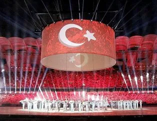 Türkiye’nin ev sahipliğini yaptığı 54 ülkenin katıldığı 5. İslami Dayanışma Oyunları’nda görsel şölen yaşandı