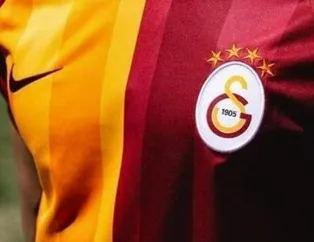 Galatasaray'ın yeni sezon formaları satışa çıktı! İşte yeni formalar ve fiyatı...