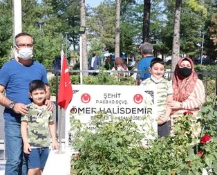 Şehit Ömer Halisdemir’in kabrine ziyaretçi akını