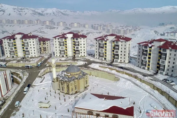 SON DAKİKA: PKK'yı HDP'yi rahatsız eden fotoğraf! Yüksekova'nın eski halinden eser yok - 1