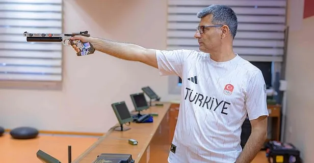 Milli atıcı Yusuf Dikeç’in kapısını Hindistan’ın sinema endüstrisi Bollywood çaldı