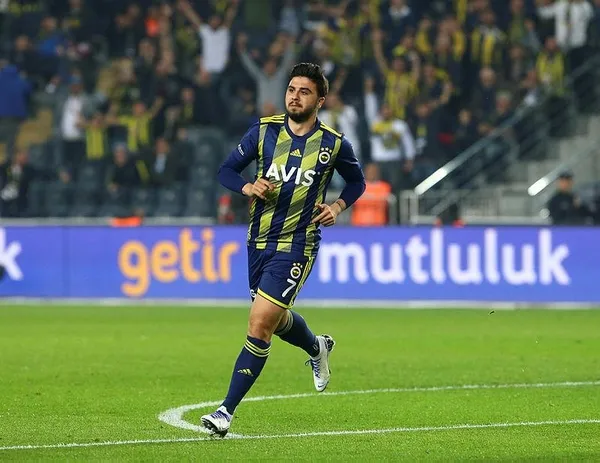 Ozan Tufan’a Kartal pençesi! Ahmet Nur Çebi Ali Koç'u arayıp Milli futbolcuyu istedi-2