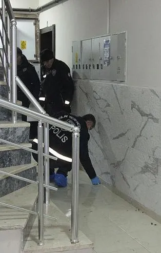 Konya'da alkollü şahıs boşanma aşamasındaki eşinin evini silahla bastı! Baldızını yaralayınca eşi de onu yaraladı