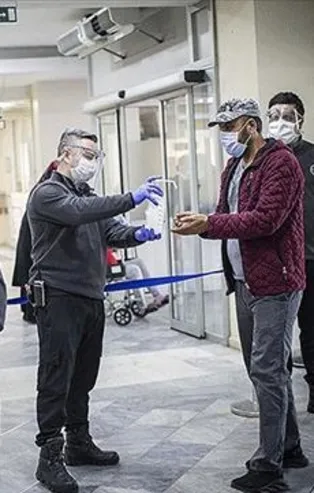 Özel güvenlik sektörü çalışanları da aşılamaya dahil edildi! İşte aşılanmaya başlanan meslek grupları