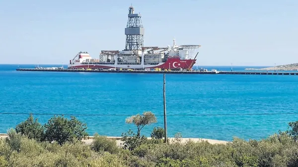 Türkiye Doğu Akdeniz'deki kirli ittifaka sert çıktı! Macron geri vites yaptı-1