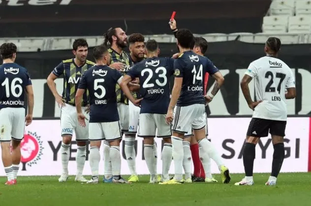 Fenerbahçe Avrupa'nın zirvesinde yer aldı | En çok kart gören takım