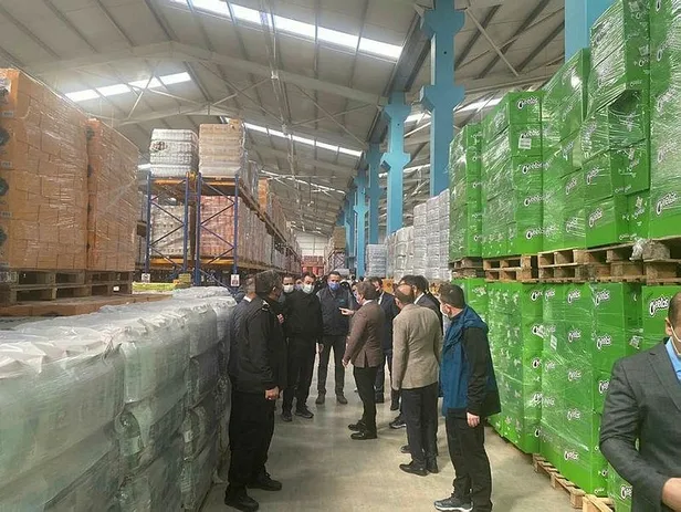 Aksaray'da stokçulara baskın! Market rafında olmayan yağ depodan çıktı-10