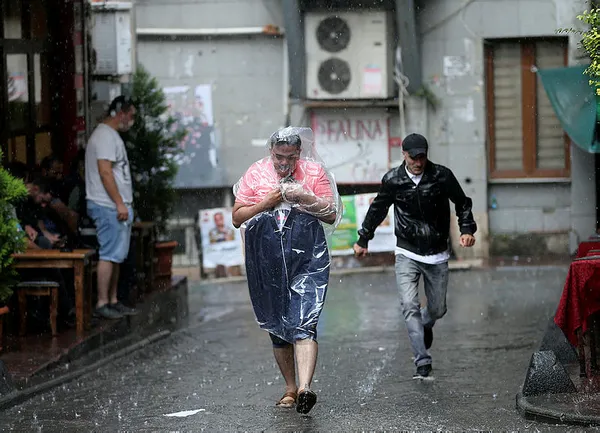 Son dakika: İstanbul'da beklenen yağış başladı!-2
