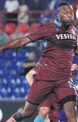 Sturridge’in menajeri Ogün Erdem o iddiaları yalanladı! Sturridge tam anlamıyla Trabzon’a konsantre...