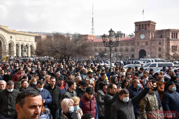 SON DAKİKA! Ermenistan'da darbe girişimi! Paşinyan sokağa indi! Son dakika fotoğrafları - 7