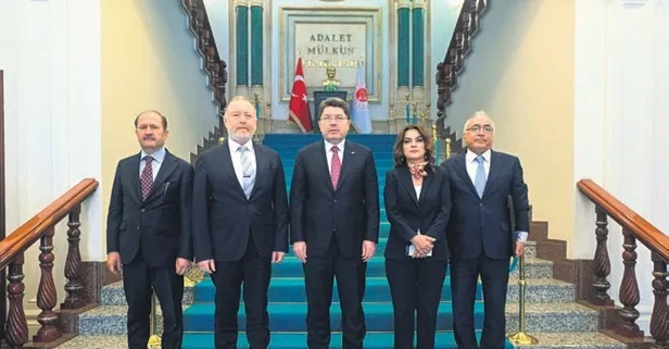 "Terörsüz Türkiye" zirvesi! Bakan Tunç ile DEM Parti heyeti görüştü