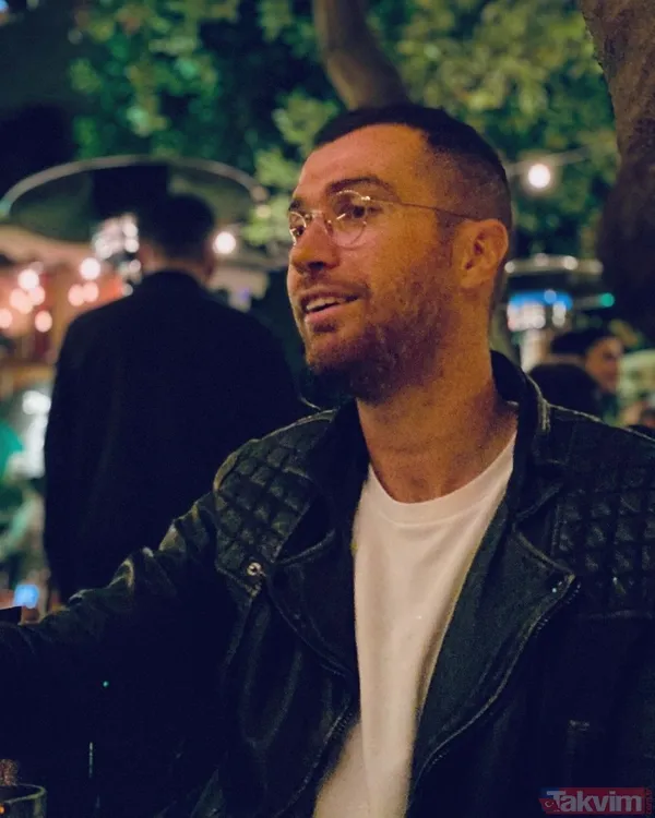 Zeynep Koçak elinde paspasla Boğaz manzaralı evini dip köşe temizledi! O anları anbean yayınladı! “Koltukları çektim her yeri...” - 23