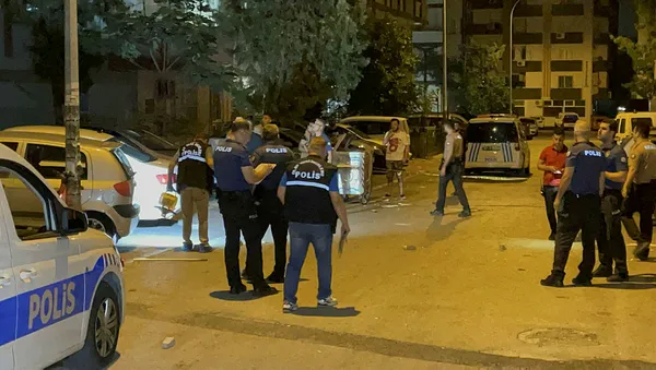 Adana'da silahlı kavgada iki kişi yaralandı-3
