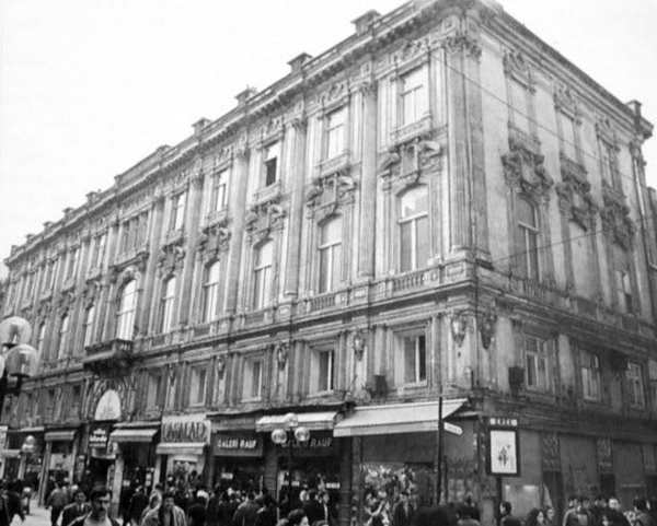 Büyük Kulüp, 1882'de Beyoğlu'ndaki binada Cercl'e d'Orient adıyla açılmıştı-5