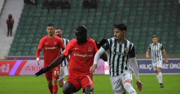 Ümraniyespor deplasmanda Giresunspor'u mağlup etti