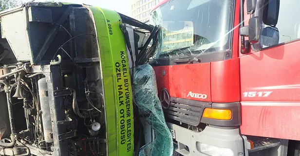 Kocaeli'de zincirleme kaza! Trafik felç oldu