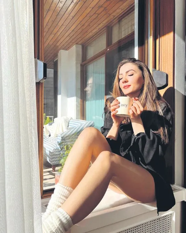 basarili-oyuncu-oktay-kaynarca-ben-bu-cihana-sigmazam-projesiyle-atv-ekranlarina-donuyor-1656702950958.jpeg Başarılı oyuncu Oktay Kaynarca "Ben Bu Cihana Sığmazam" projesiyle ATV ekranlarına dönüyor-10